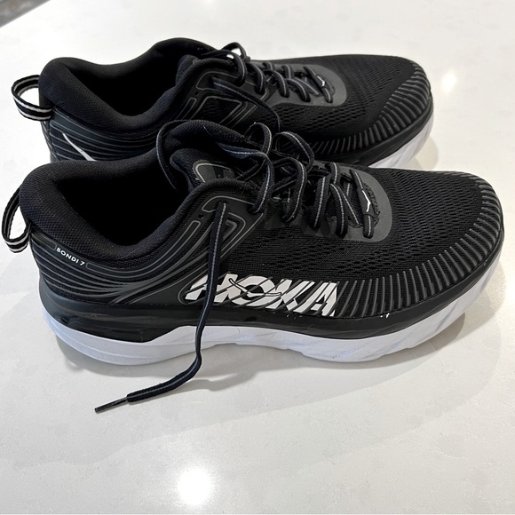 Hoka One One Bondi 7 Running Shoe - Picture 5 of 16